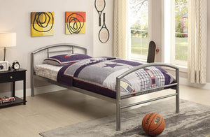 G400157 - Baines Twin Metal Bed With Arched Headboard - Black Or Silver - ReeceFurniture.com