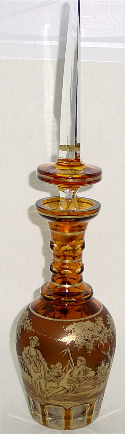 517016 Amber Decanter With Crystal Stopper Pen Sketch Scene of Couple With Gold Highlights