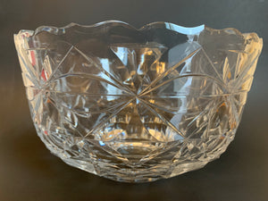 999521 Brierley Crystal Bowl Oval & Straight Cuts In Diamond Cuts & Star Cuts Around Lower Part - ReeceFurniture.com