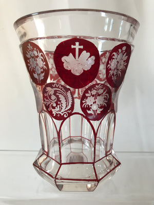999556 Crystal With Rows Of Ruby Flashed Round Engraved Circles “Zum Andenken" - ReeceFurniture.com