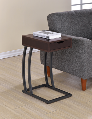 G900577 - Accent Table With Power Outlet - Antique Nutmeg or Cappuccino - ReeceFurniture.com