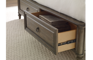 6400 Brookhaven Panel Bed with Storage Footboard - ReeceFurniture.com